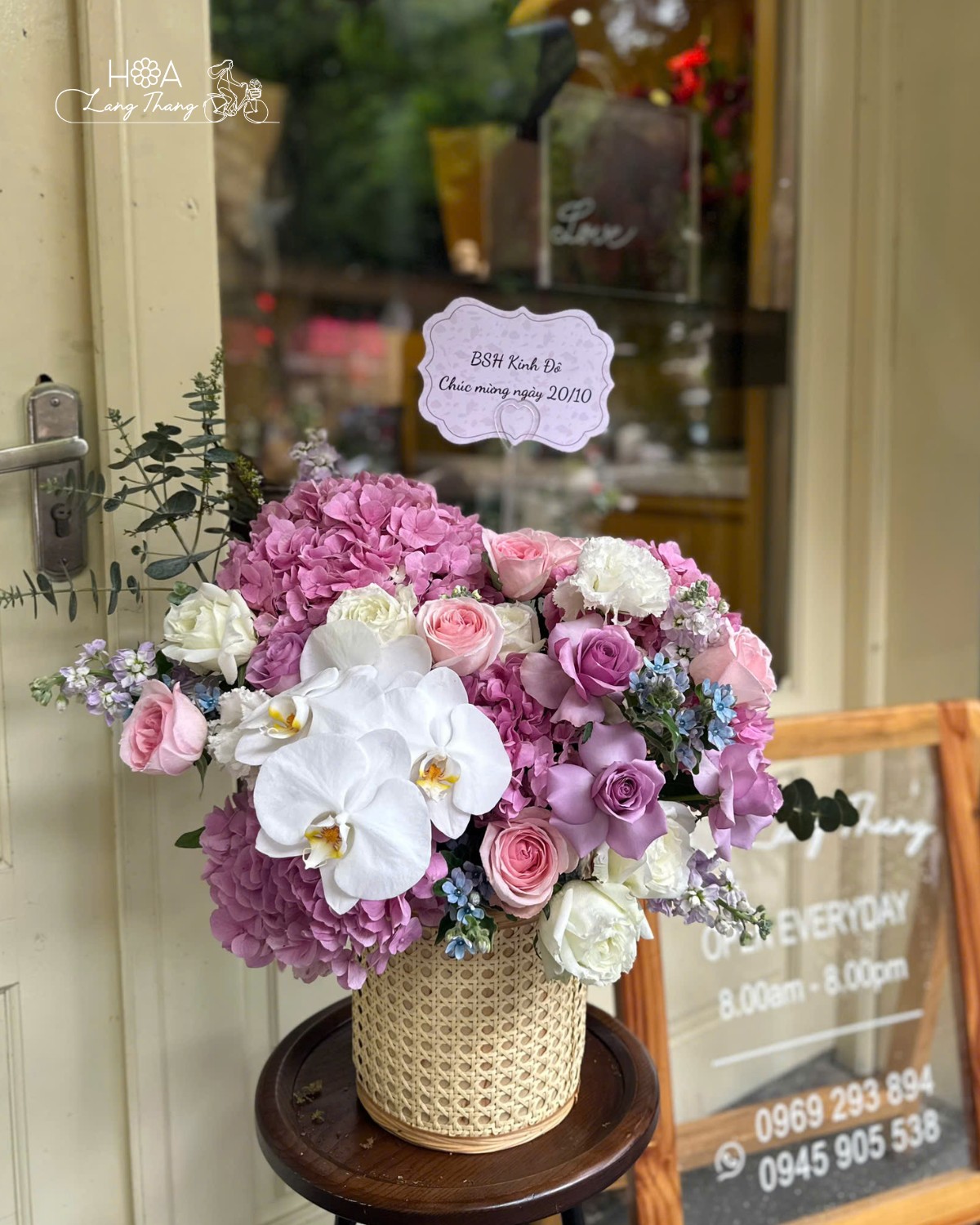 Amara Basket - Hoa Cẩm Tú Cầu Hồng Phối Bó Đẹp – Nghệ Thuật Phối Màu Từ Loài Hoa Mang Hình Cầu Hoàn Hảo | Hoa Lang Thang