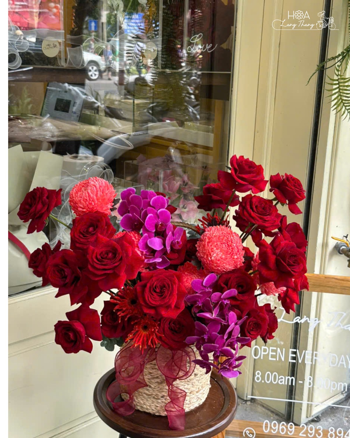 Éclat Basket - Hoa Anemone Nhật Bản Nhập Theo Mùa — Vẻ Đẹp Mong Manh Chỉ Có Một Lần Trong Năm | Hoa Lang Thang